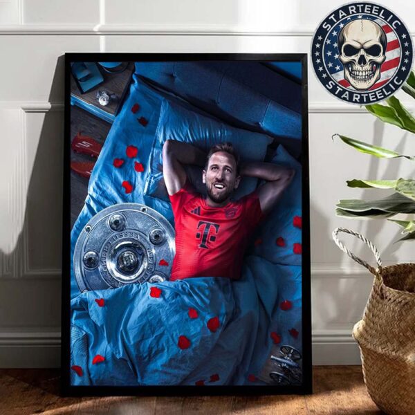 Harry Kane With FC Bayern Munchen Are Deutscher Meister 2025 Bundesliga 2025 Home Decor Poster Canvas